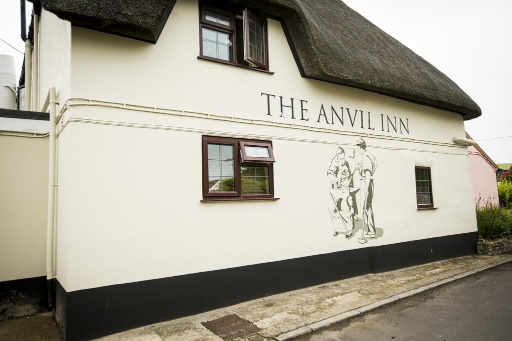 The Anvil Inn Бландфорд-Форум Экстерьер фото